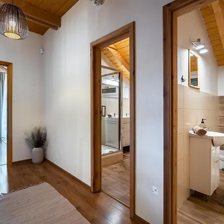 Domek alpejski Chalet Bystra - Wellness 5 Min-washer-game Room-view-5 Bedrooms Mýto pod Ďumbierom