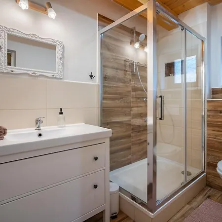 Chalet Bystra - Wellness 5 Min-washer-game Room-view-5 Bedrooms Alpesi faház